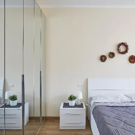 Beautiful Bohemian In Center Conditioned Air Апартаменты Комо